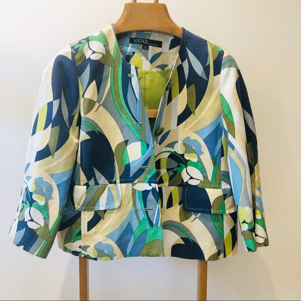 Kasper size 10 blazer cream blue & green floral print 2 front pockets, linen mix